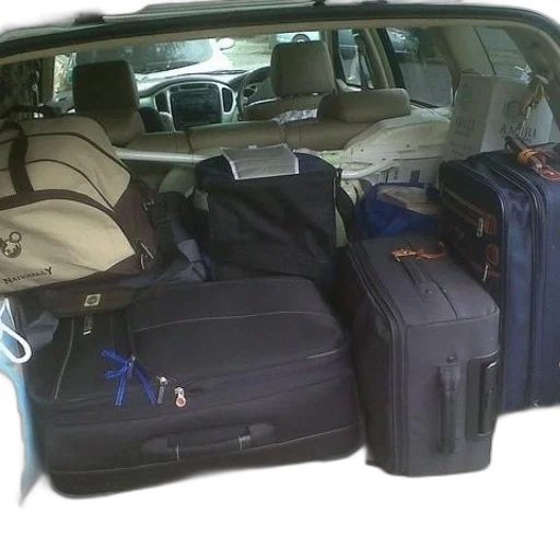 car, trunk, filled, luggage transparent PNG cut-out